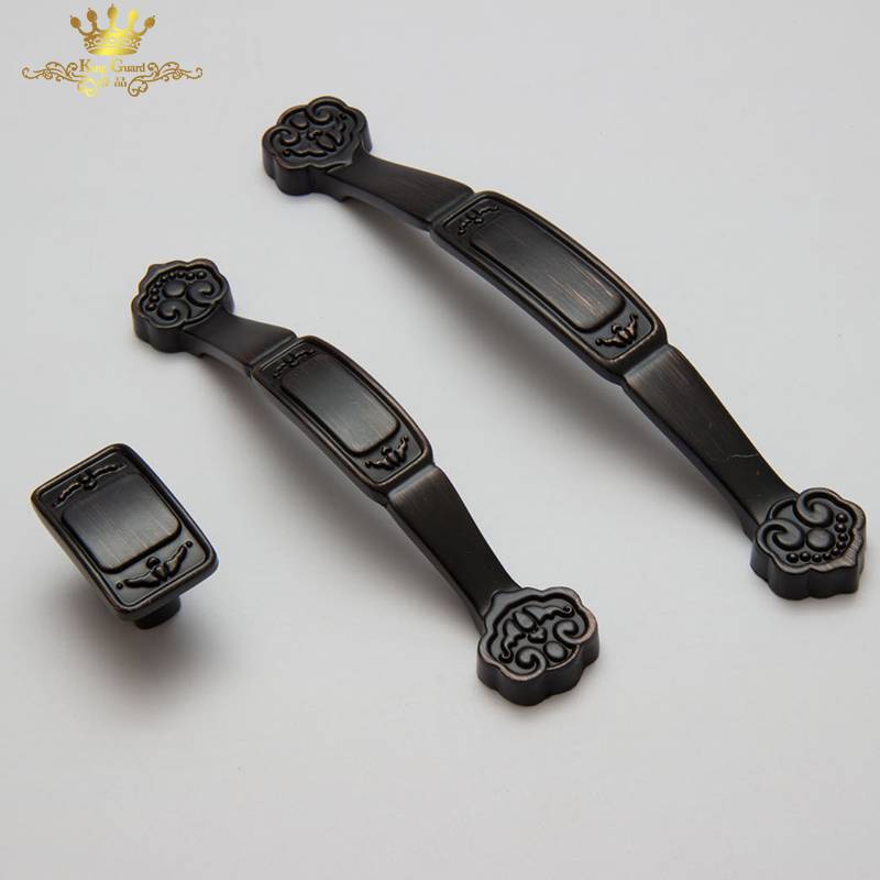 New Design Decorative Zinc Alloy Furniture Hardware Pull Handles